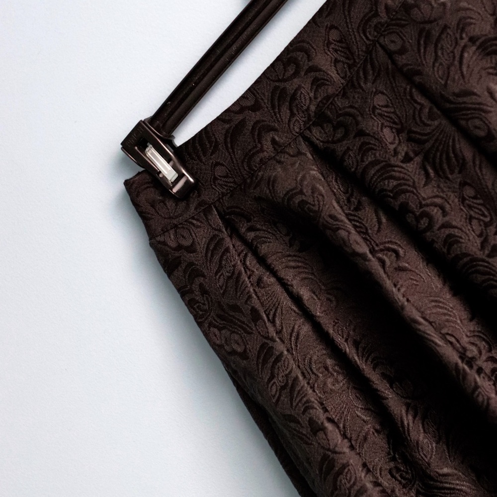 Black Fit and Flare Skirt 🖤